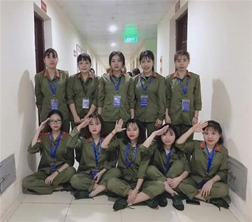 Học Quân Sự Trên CS2